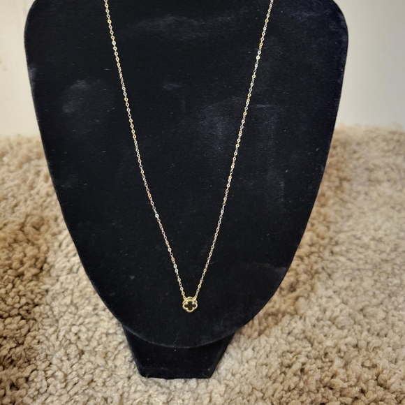 18K‎ Yellow Saudi Gold Clover Necklace Pendant Black NEW Mini Lightweight - Picture 4 of 10